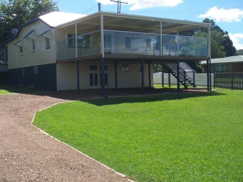 164 Matthew St, Rosewood QLD 4340