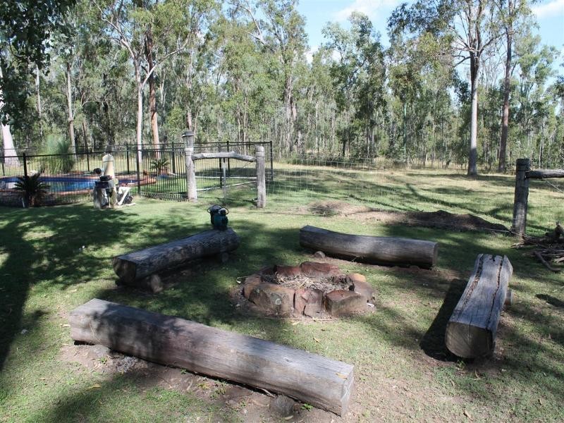 656 Rosewood Laidley Rd, Calvert QLD 4340