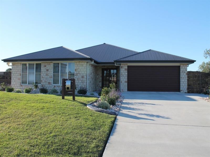 61 McHale Way, Willowbank QLD 4306