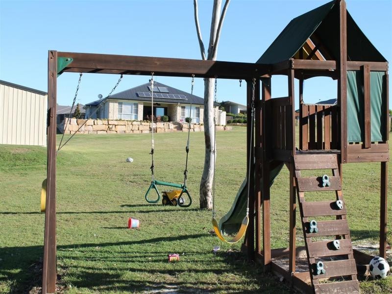 61 McHale Way, Willowbank QLD 4306