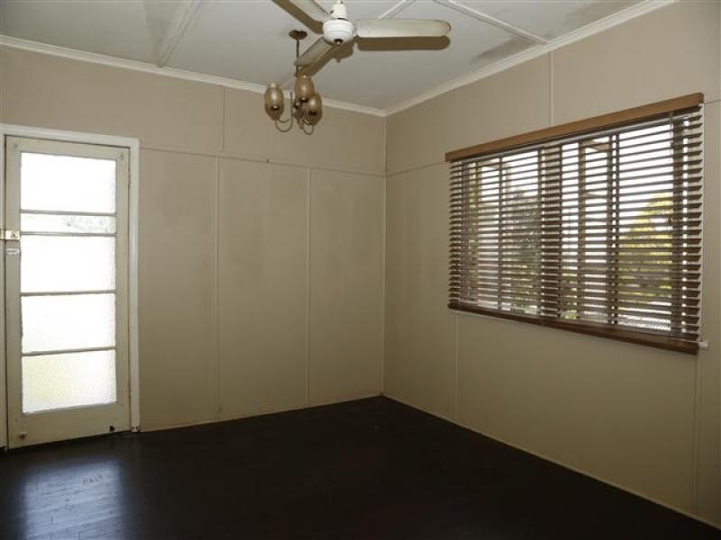 18 Harold Street, Bundamba QLD 4304