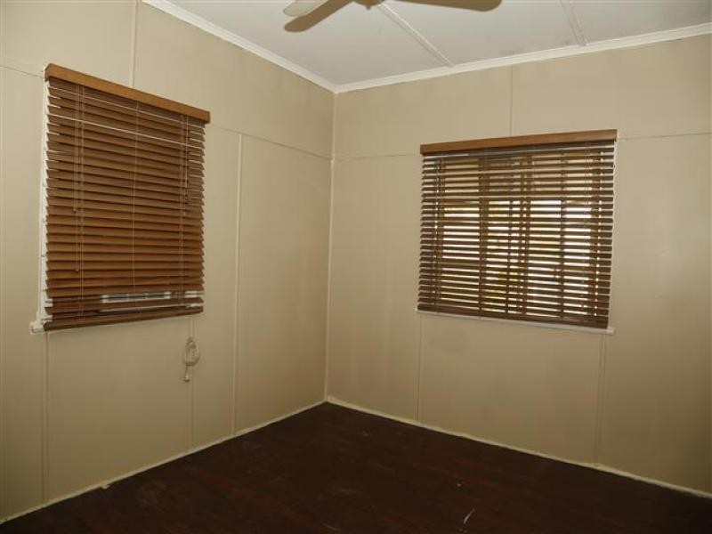 18 Harold Street, Bundamba QLD 4304