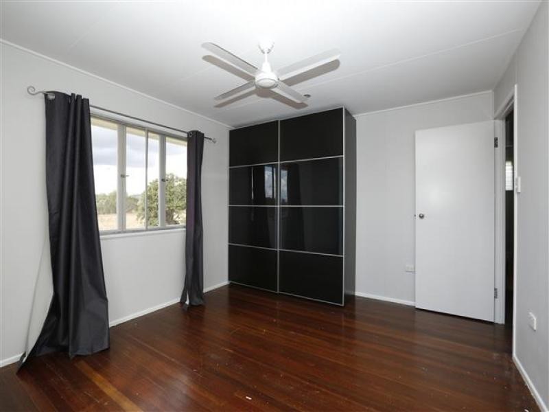 10 Edward Street, Marburg QLD 4346