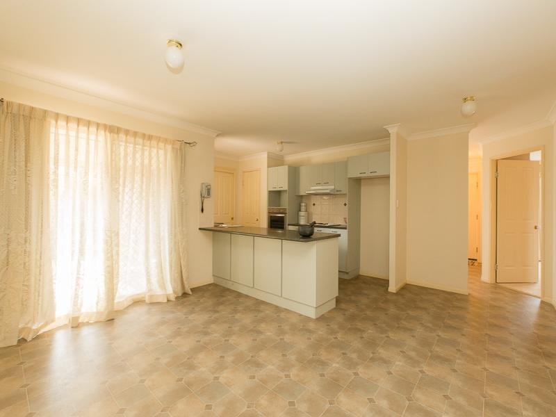 26 Bernadette Cr, Rosewood QLD 4340