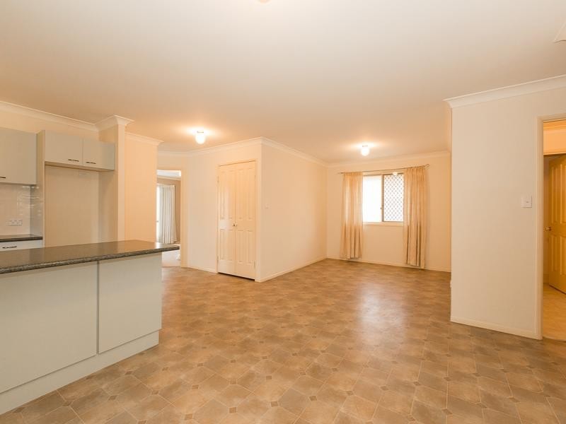26 Bernadette Cr, Rosewood QLD 4340