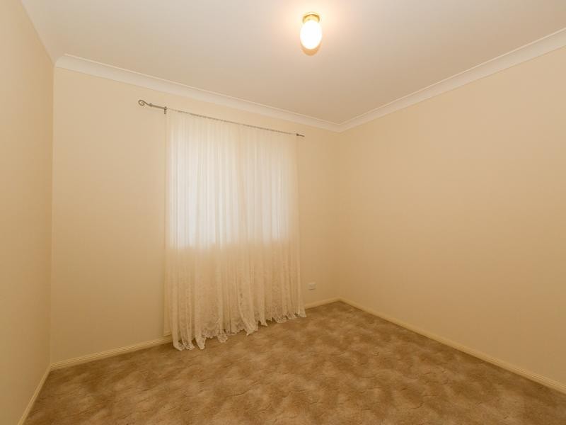 26 Bernadette Cr, Rosewood QLD 4340