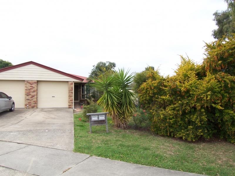 2/35 Bernadette Crs, Rosewood QLD 4340