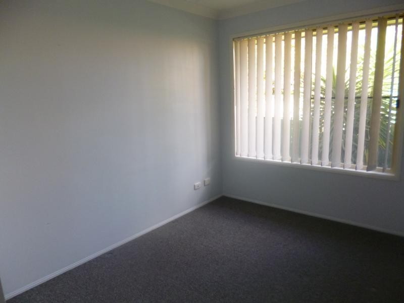 2/35 Bernadette Crs, Rosewood QLD 4340