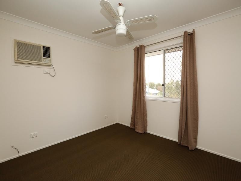 13 George Street, Newtown QLD 4305