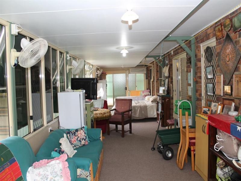 22 Dellvene Cr, Rosewood QLD 4340