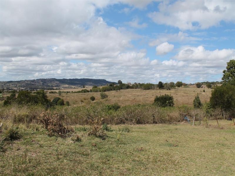 44  Kickbuschs Road, Marburg QLD 4346