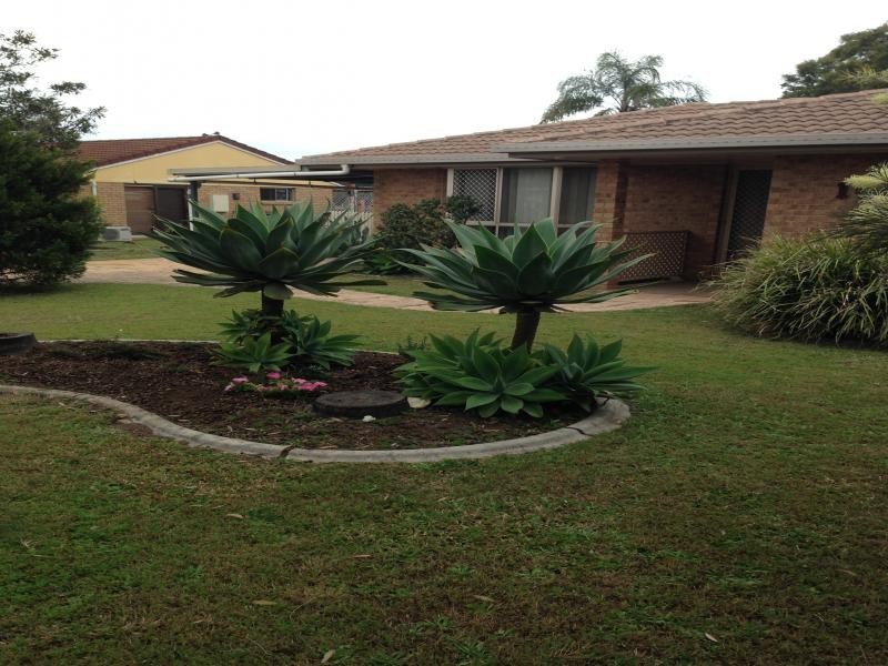 10 Kingsley Street, Walloon QLD 4306