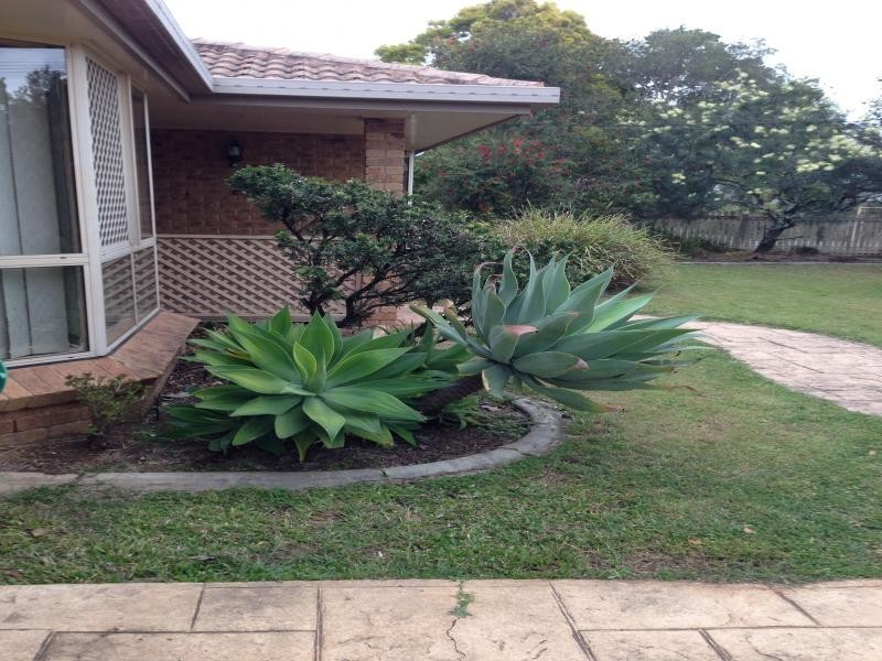 10 Kingsley Street, Walloon QLD 4306