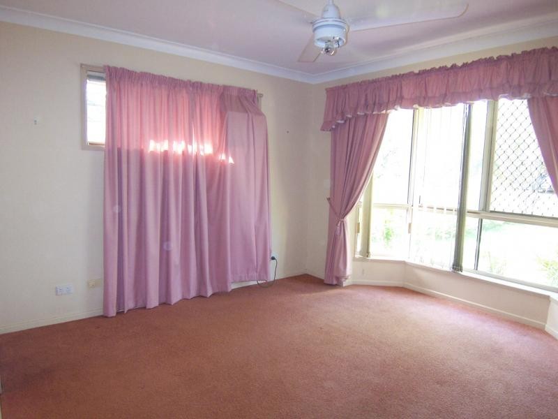 10 Kingsley Street, Walloon QLD 4306