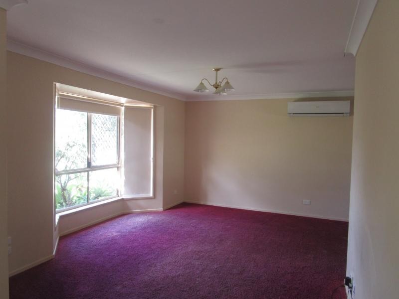 10 Kingsley Street, Walloon QLD 4306