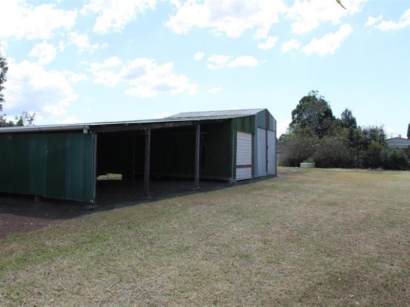 25 William Street, Rosewood QLD 4340