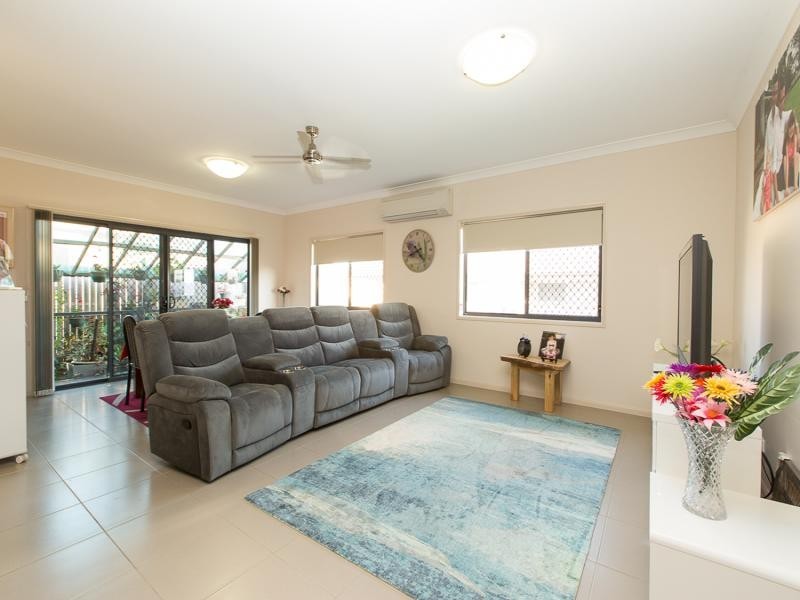 8 Claydon Place, Rosewood QLD 4340