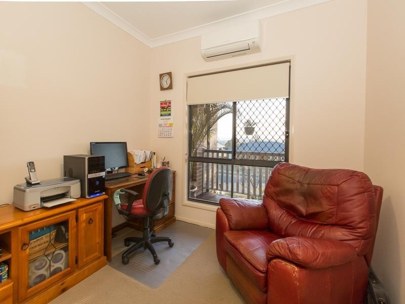 8 Claydon Place, Rosewood QLD 4340