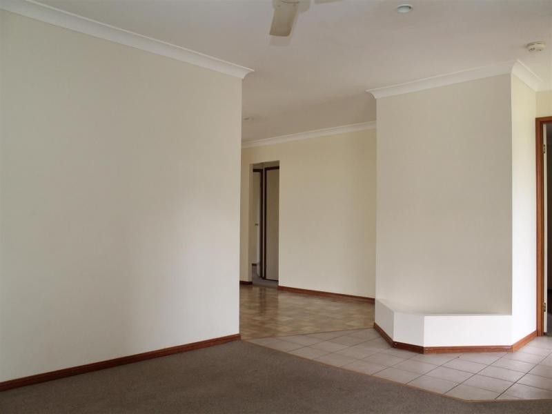 26 Toft Dr, Raceview QLD 4305