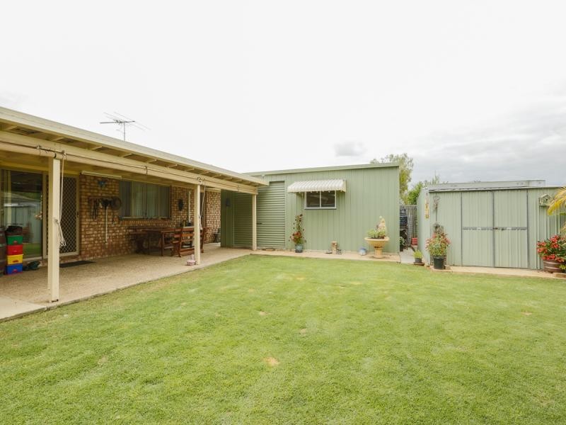 24 Bernadette Cr, Rosewood QLD 4340