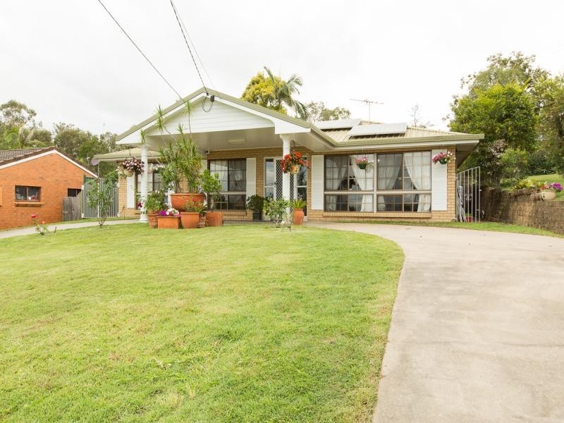 16 Glode Ave, Churchill QLD 4305