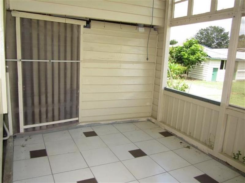 4 Edward Street, Rosewood QLD 4340