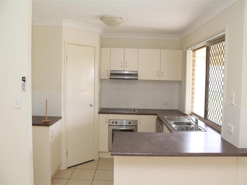 18 Claydon Place, Rosewood QLD 4340