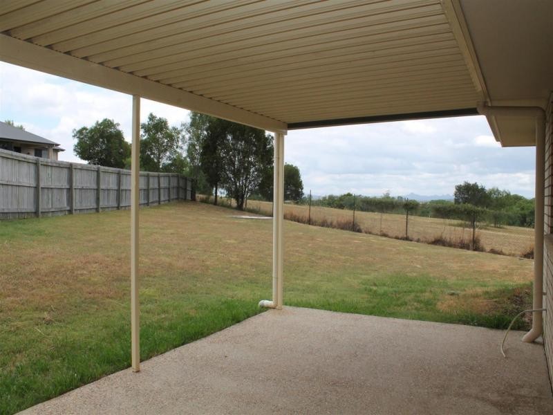 18 Claydon Place, Rosewood QLD 4340