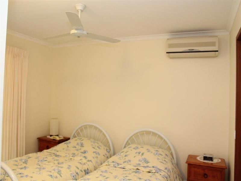 50 Flame Tree Court, Walloon QLD 4306
