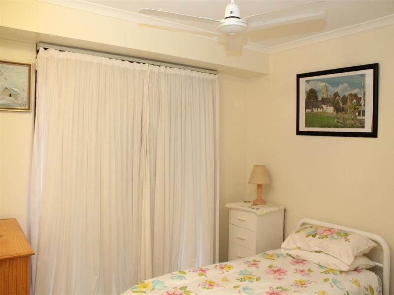 50 Flame Tree Court, Walloon QLD 4306
