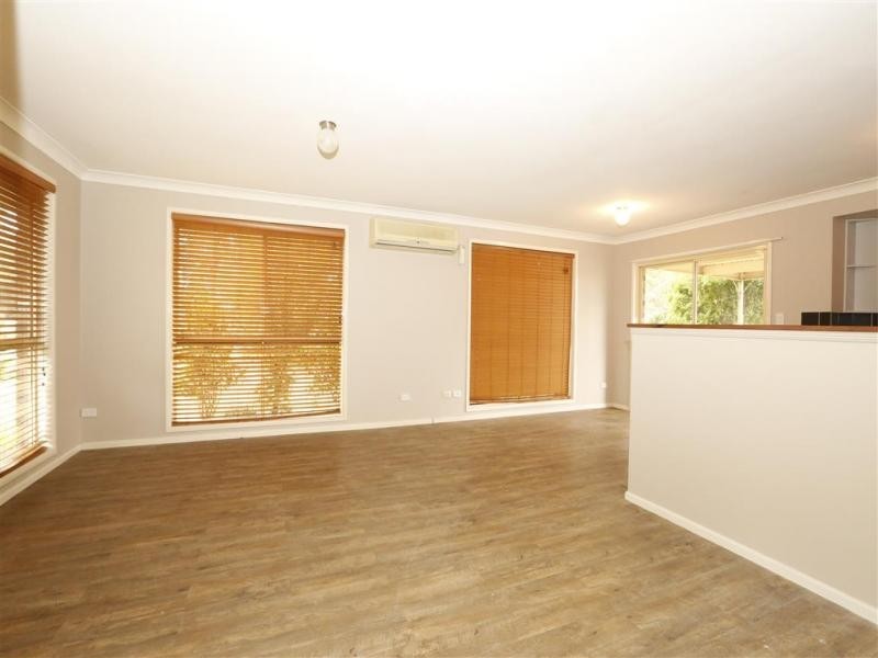 286 Mt Walker West Rd, Lower Mount Walker QLD 4340
