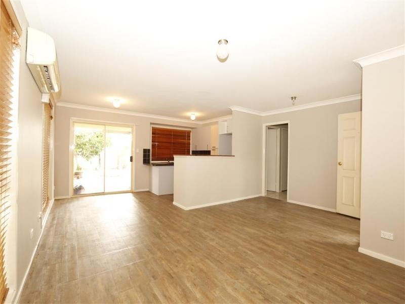 286 Mt Walker West Rd, Lower Mount Walker QLD 4340