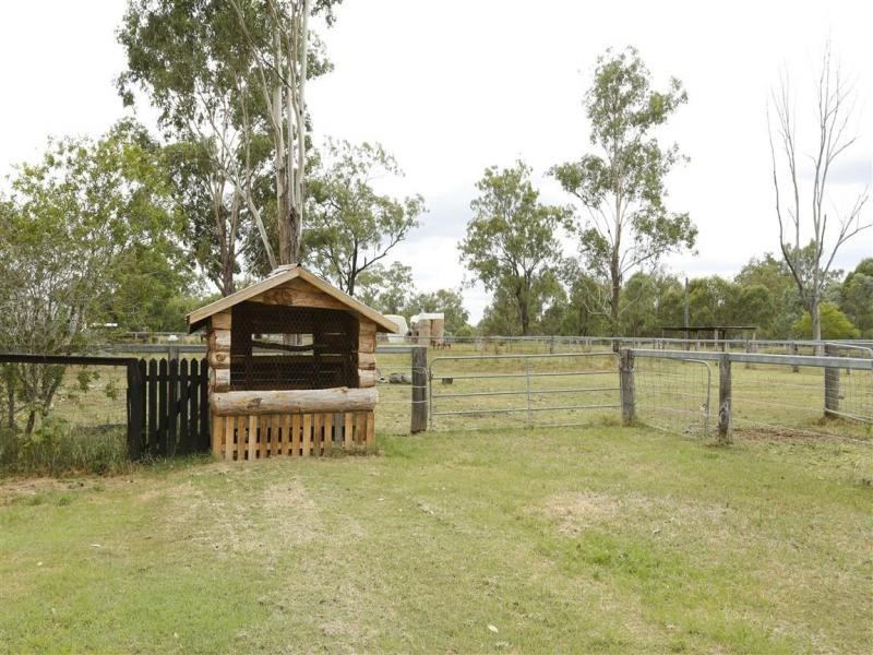 286 Mt Walker West Rd, Lower Mount Walker QLD 4340