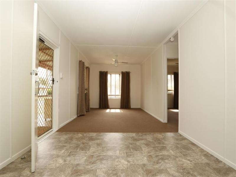 1/32 Davidson Street, Basin Pocket QLD 4305