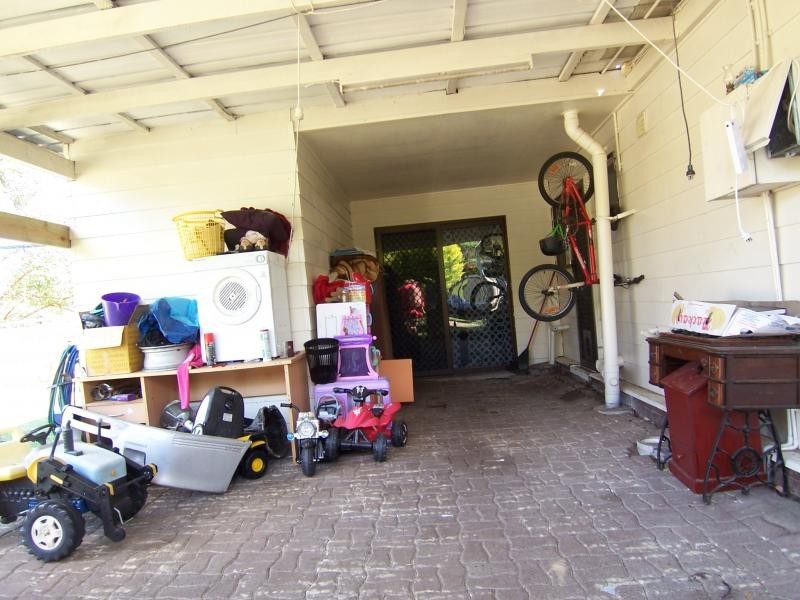 4 Just Street, Rosewood QLD 4340