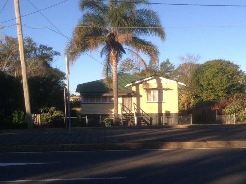 73 Warwick Rd, Ipswich QLD 4305