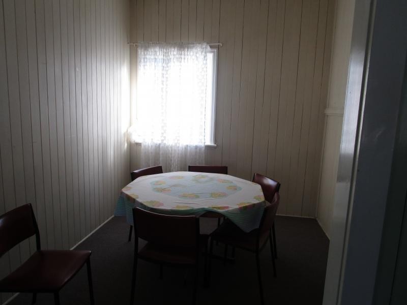 73 Warwick Rd, Ipswich QLD 4305