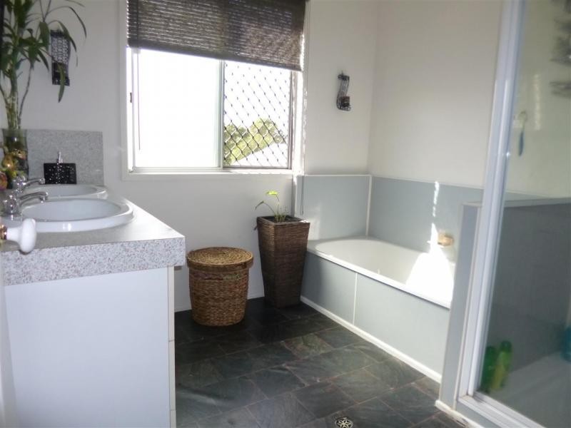 14 Ahearn Street, Rosewood QLD 4340