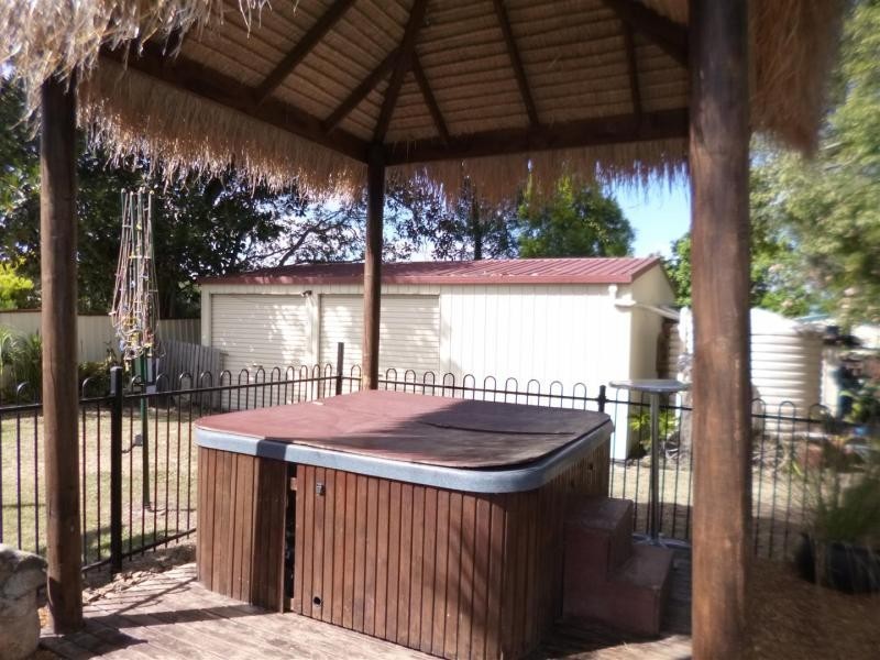 14 Ahearn Street, Rosewood QLD 4340