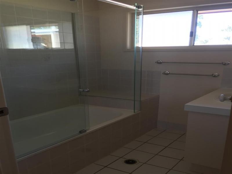 137 Stokes Crossing Road, Mount Walker QLD 4340