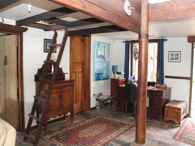 722 Riverside Drive, Pine Mountain QLD 4306