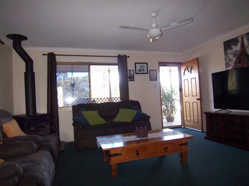 19 William Street, Rosewood QLD 4340