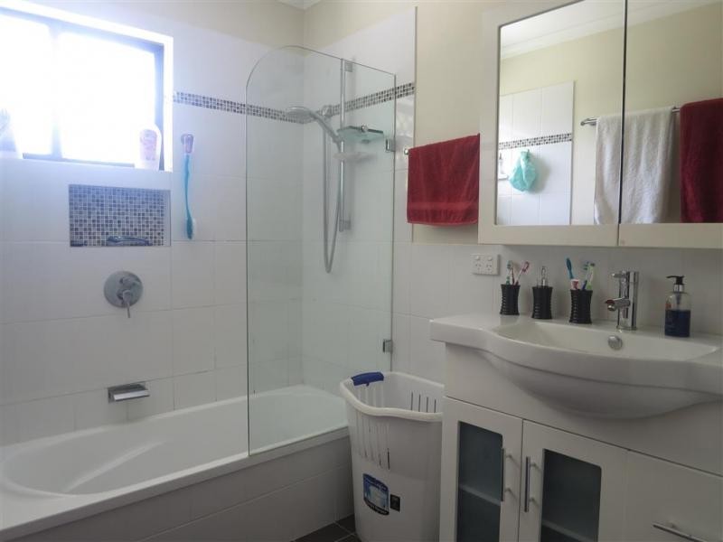 19 William Street, Rosewood QLD 4340