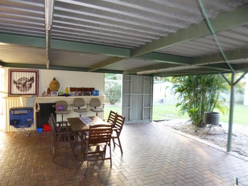33 Bell Street, Walloon QLD 4306