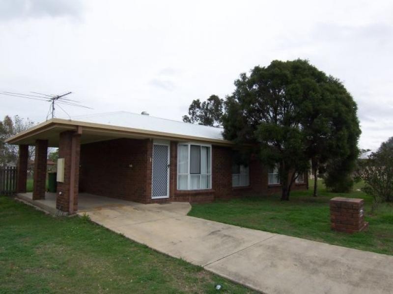 49 Bernadette Cres, Rosewood QLD 4340