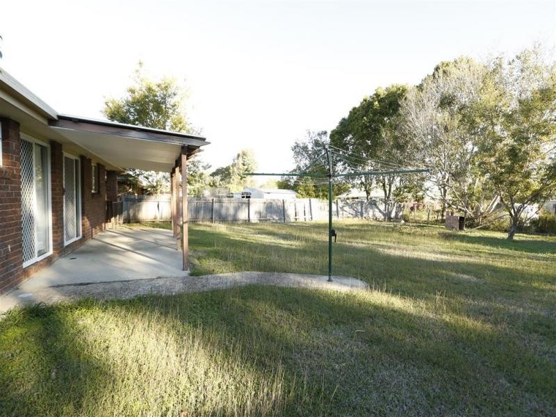 49 Bernadette Cres, Rosewood QLD 4340
