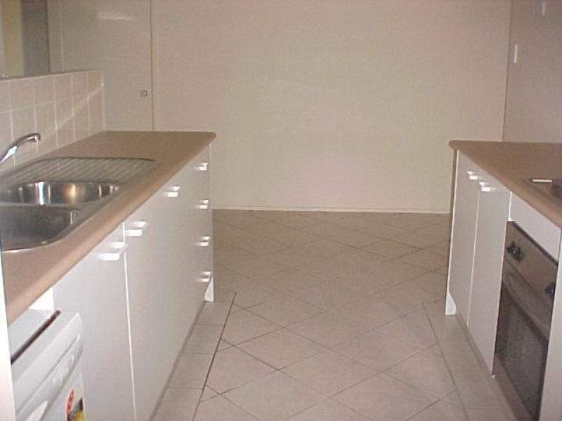 39 Elm Road, Walloon QLD 4306