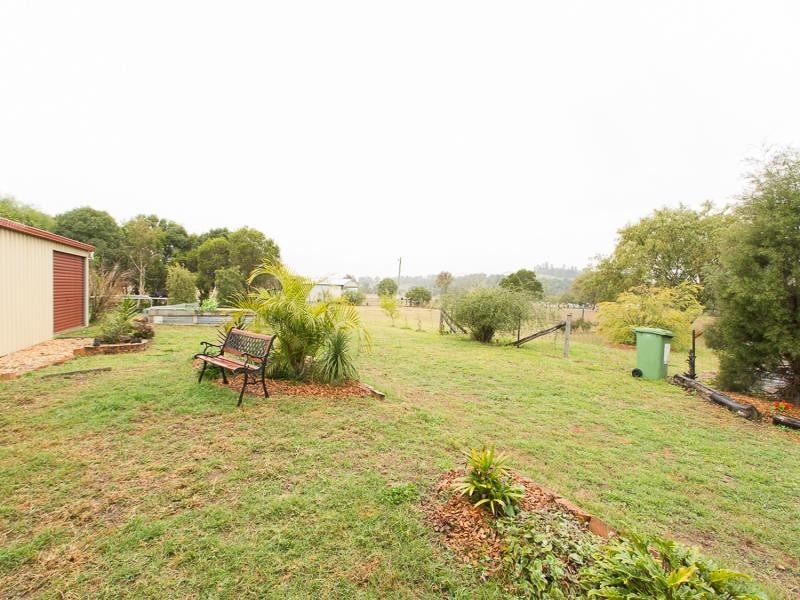 27 William St, Marburg QLD 4346