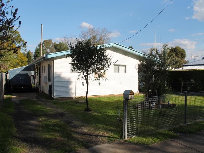 4 Church Lane, Rosewood QLD 4340