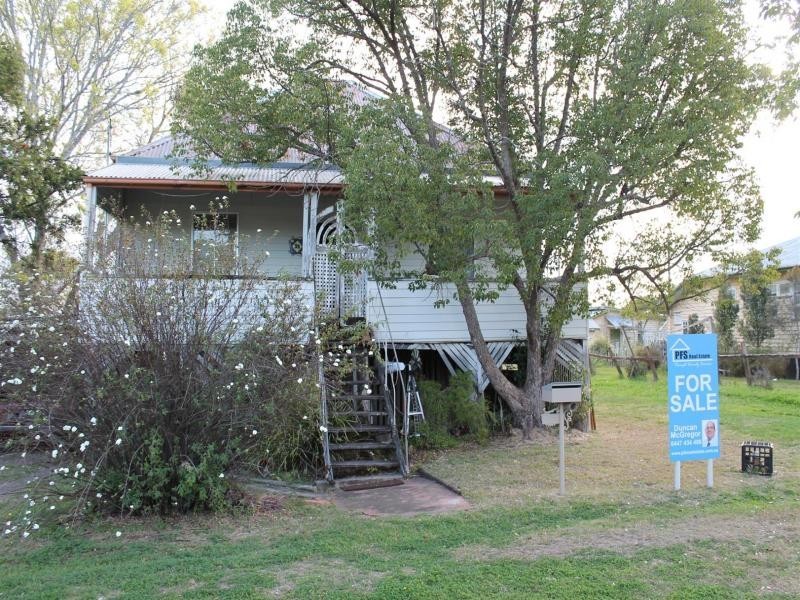 38 Albert Street, Rosewood QLD 4340